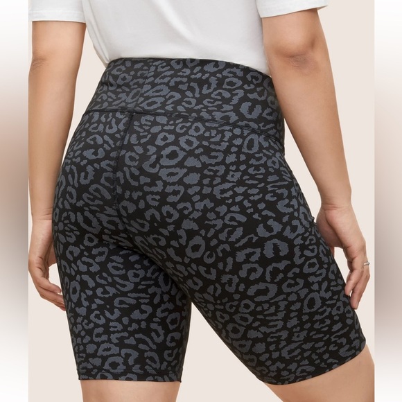 BloomChic Plus Size 3XL Leopard Print High Rise Skinny Leggings us22-24 - Picture 2 of 7